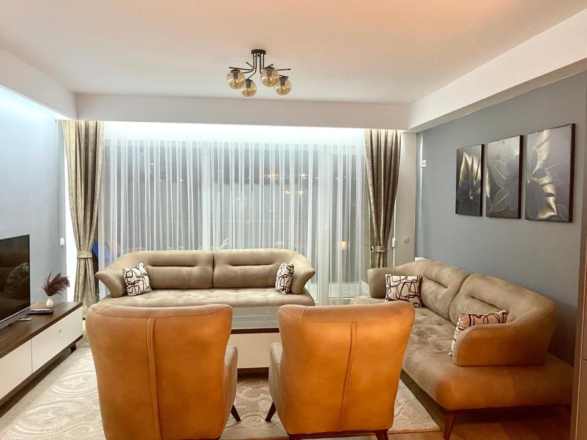 Daf Apartaments Pristina Esterno foto